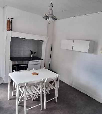 Guibert 19 F2 Bis 2 Chbres 6 Personnes Max Wifi Sweet Home Caudebec-les-Elbeuf المظهر الخارجي الصورة