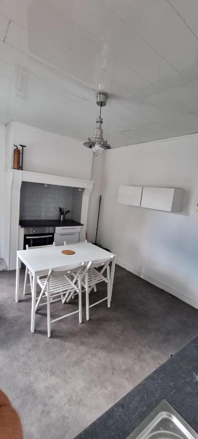 Guibert 19 F2 Bis 2 Chbres 6 Personnes Max Wifi Sweet Home Caudebec-les-Elbeuf المظهر الخارجي الصورة